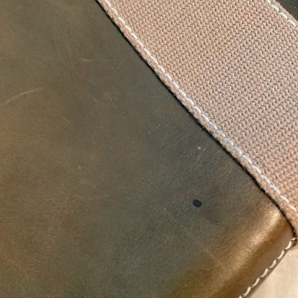 Dooney& Bourne Olive Green tote satchel - Picture 3 of 8